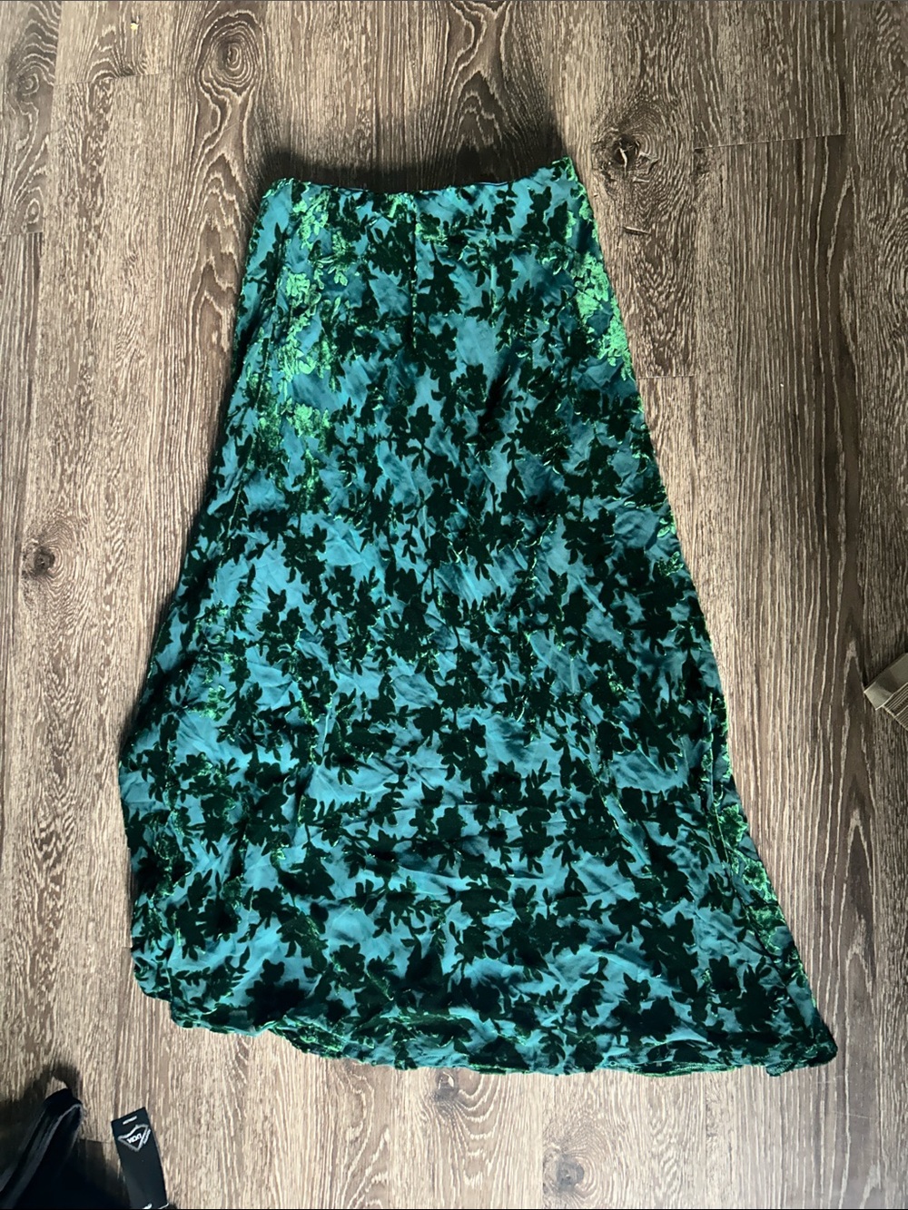 LUCY PARIS Katie Maxi Skirt in Teal size M